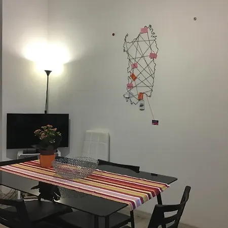 Casa Venusia * קליארי